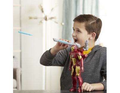Hasbro Avengers figurka Iron Man s Power FX přislušenstvím