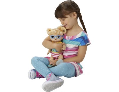 Hasbro Baby Alive Chodící panenka s blond vlasy