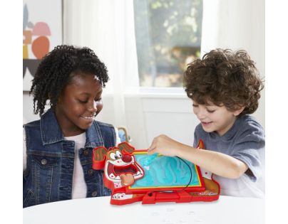 Hasbro Dětská hra Operace Pet Scan
