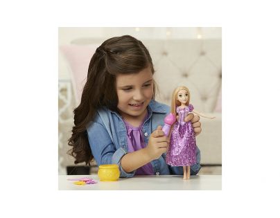 Hasbro Disney Princess Locika s dlouhými vlasy a doplňky