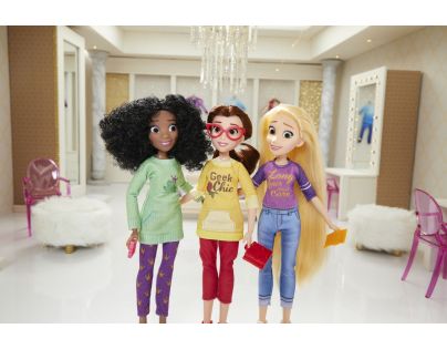 Hasbro Disney Princess Moderní panenky Locika
