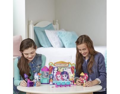Hasbro Equestria Girls Tematický hrací set kino
