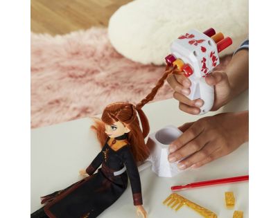 Hasbro Frozen 2 Anna a česací set