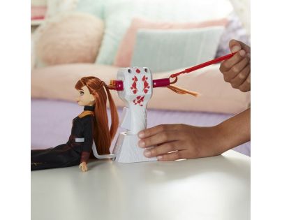 Hasbro Frozen 2 Anna a česací set