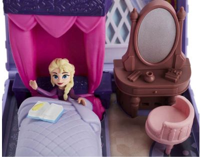 Hasbro Frozen 2 Hrací set se scénou Elsa
