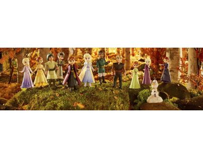 Hasbro Frozen 2 Hrací set se scénou Elsa