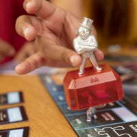 Hasbro Monopoly Family Fight Night 4