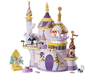 Hasbro My Little Pony Friendship is Magic Canterlot Castle