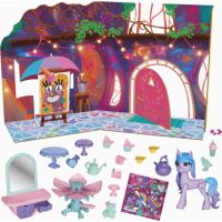 Hasbro My Little Pony Izzy Moonbow Čajová párty hrací set