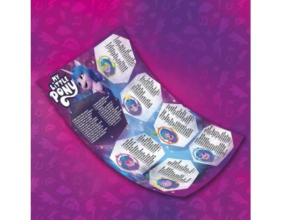 Hasbro My Little Pony Izzy objev v sobě jiskru