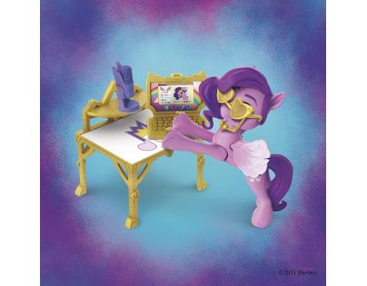 Hasbro My Little Pony Královská komnata Proměna