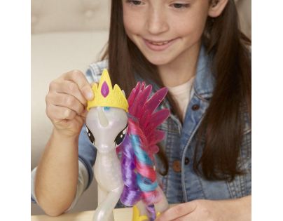 Hasbro My Little Pony MLP Zářící princezna Celestia