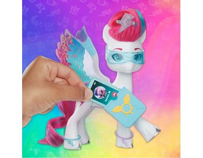 Hasbro My Little Pony Poník s křídly figurka 14 cm Zipp Storm
