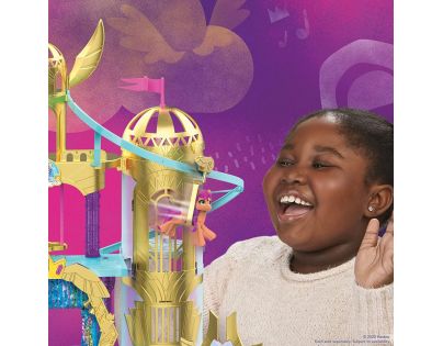 Hasbro My Little Pony závod na zámku