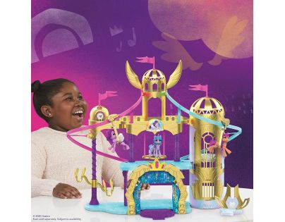 Hasbro My Little Pony závod na zámku