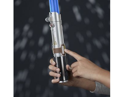 Hasbro Star Wars Světelný meč Rey