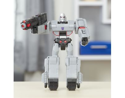 Hasbro Transformers Cyberverse Ultimate Megatron