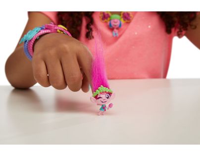 Hasbro Trolls Tiny Dancers figurka Žluté srdce