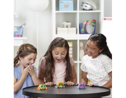 Hasbro Yellies Pavouk tyrkysová Hasbro Yellies Pavouk tyrkysová