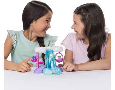 Hatchimals Svítící vodopád