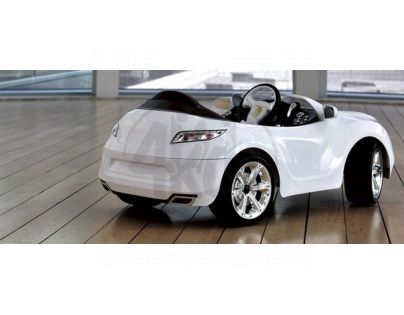 Elektrické auto Henes M7 Premium bílé