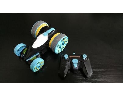 HM Studio RC auto 4 Wheels Stunt Car