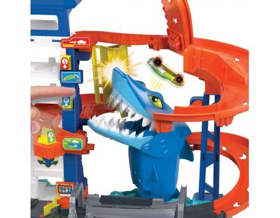 Hot Wheels City žraločí úder