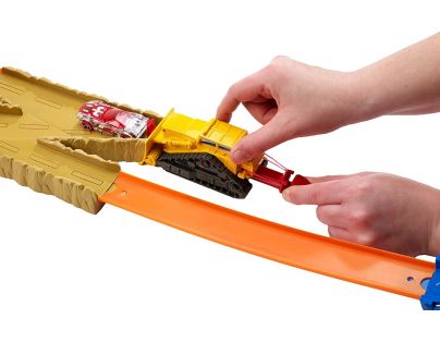Hot Wheels Dráha pro kaskadérskou jízdu - Bullodoze Blast