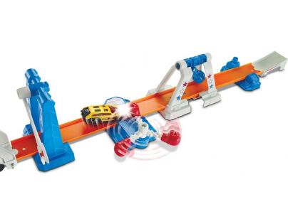 Hot Wheels Dráha pro kaskadérskou jízdu Daredevil derby