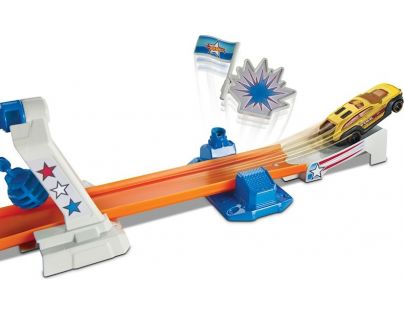 Hot Wheels Dráha pro kaskadérskou jízdu Daredevil derby
