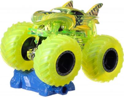 Hot Wheels Monster trucks kaskadérské kousky Shark Wreak