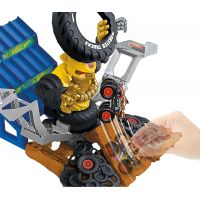 Hot Wheels Monster Trucks Mega-Wrex versus Crushzilla v aréně 4