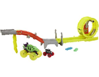 Hot Wheels Monster Trucks Power Smashers dráha masivní destrukce - Poškozený obal