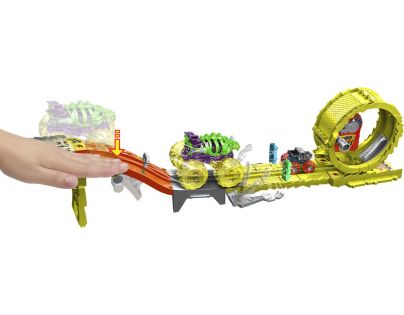 Hot Wheels Monster Trucks Power Smashers dráha masivní destrukce - Poškozený obal