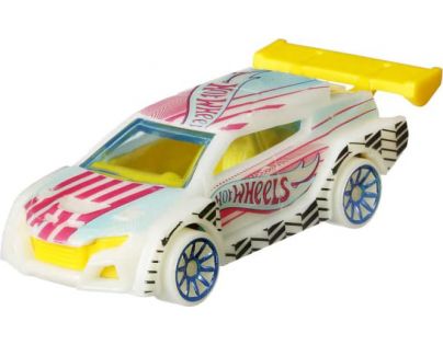 Hot Wheels Monster Trucks svítící ve tmě angličák & truck