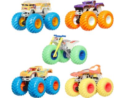 Hot Wheels Monster Trucks ve tmě svítící