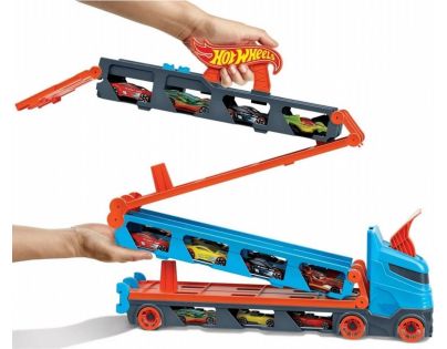 Hot Wheels nadupaný tahač