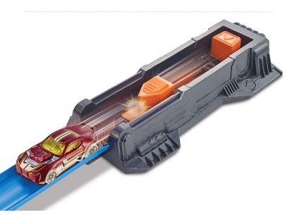 Hot Wheels spirálová jízda - Poškozený obal