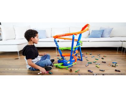 Hot Wheels Srážka na spirále