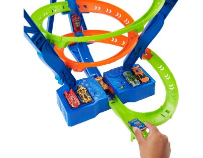 Hot Wheels Srážka na spirále