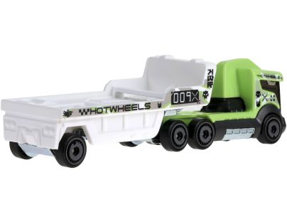 Hot Wheels Tahač 2024 Racing Convoy