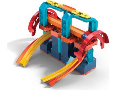 Hot Wheels track builder motorizovaný set