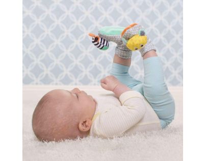 Infantino Chrastítka na nožičky Zebra & Tygr