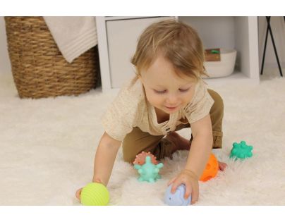 Infantino Míčky s texturami Super Soft 6 ks