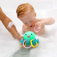 Infantino Svítící chobotnice s kroužky do koupele 2