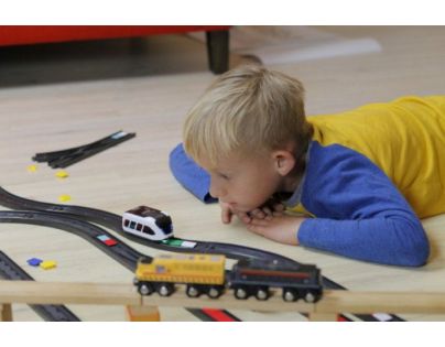 Intelino Smart Train Chytrý nabíjecí elektrický vláček s dráhou