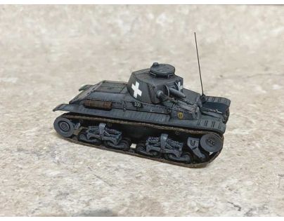 Italeri Model Kit military Pz. Kpfw. 35 t 1:72