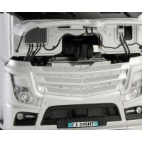 Italeri Model Kit truck Mercedes Benz Actros MP4 Gigaspace 1:24 4