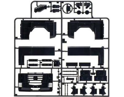 Italeri Model Kit truck Renault AE500 Magnum 2001 1:24