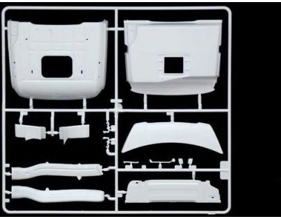 Italeri Model Kit truck Mercedes-Benz MP4 Big Space 1 : 24